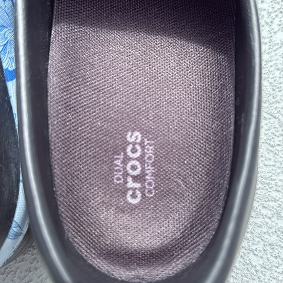 ✨Host pick✨CROCS Dual Comfort   floral clogs - Picture 8 of 10